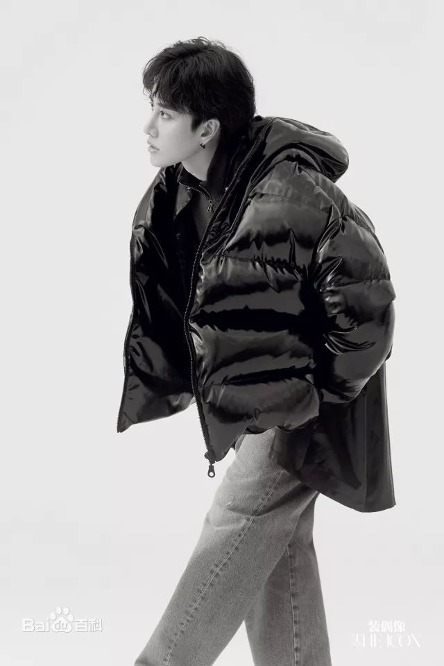 披拉·尼迪裴善官(   /Pirat Nitipaisalkul)高清Mike杂志图册图集