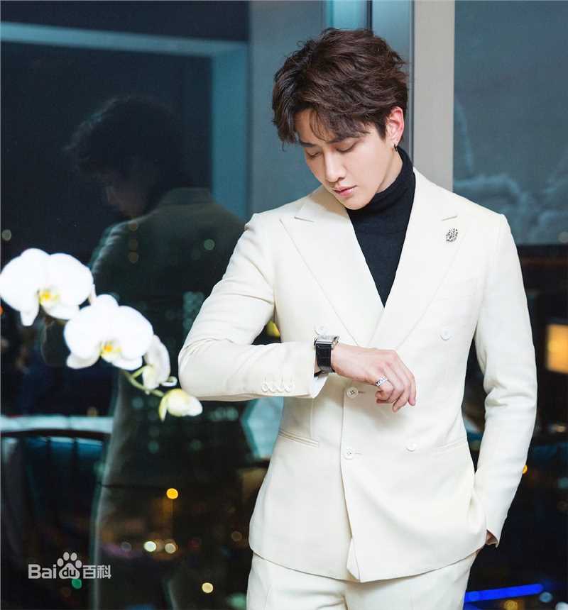 披拉·尼迪裴善官(   /Pirat Nitipaisalkul)Mike活动图册性感图片图集