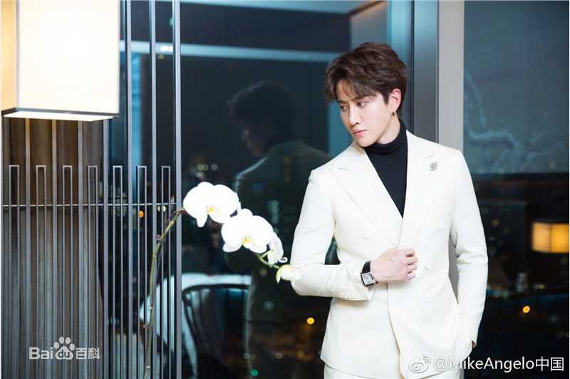 披拉·尼迪裴善官(   /Pirat Nitipaisalkul)Mike活动图册性感图片图集