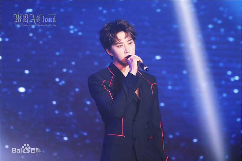 披拉·尼迪裴善官(   /Pirat Nitipaisalkul)Mike活动图册性感图片图集