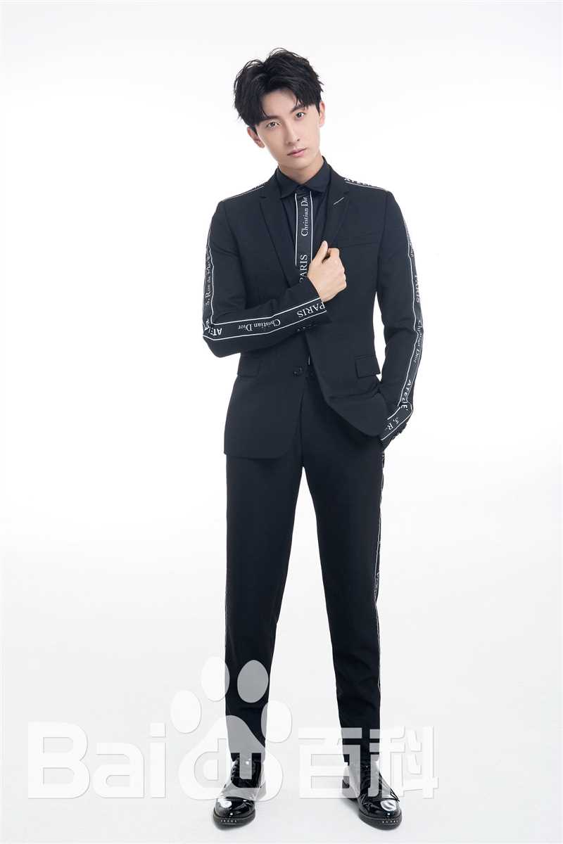 牛骏峰精选各类西装图册