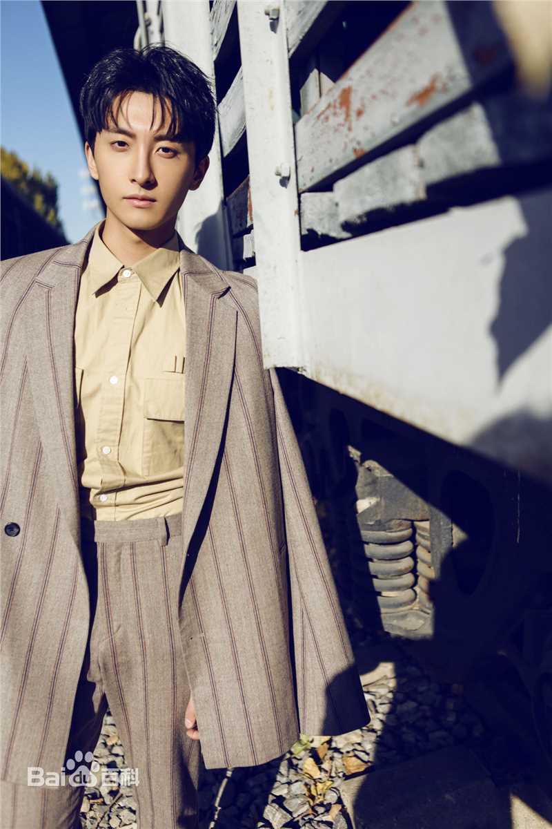 牛骏峰精选各类西装图册