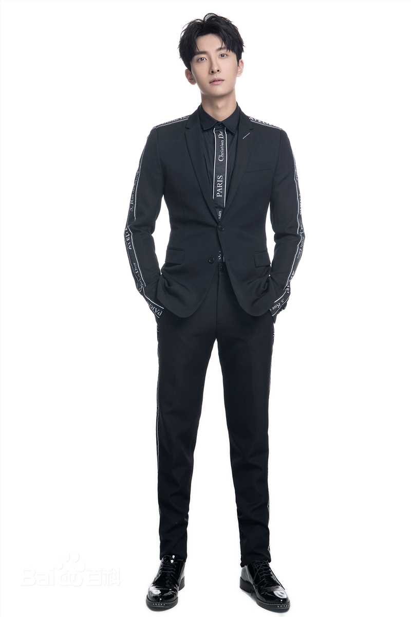 牛骏峰精选各类西装图册