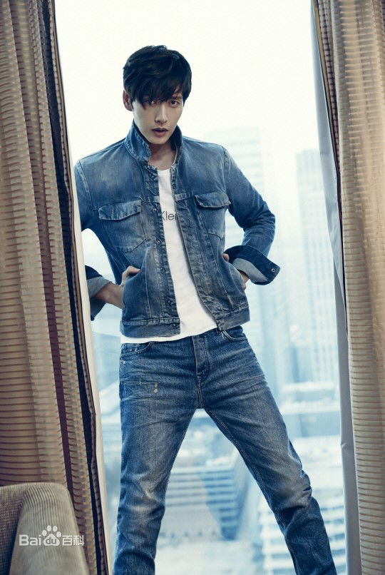 朴海镇(/Park Hae Jin/パクヘジソ)代言图集素颜照相册