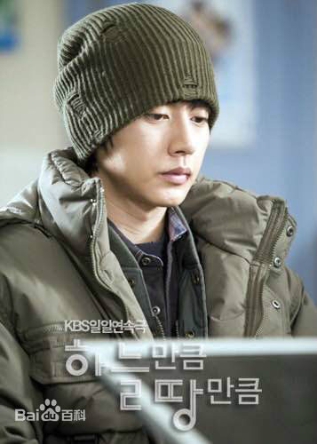 朴海镇(/Park Hae Jin/パクヘジソ)比天高比地厚-郑武永性感图片图集