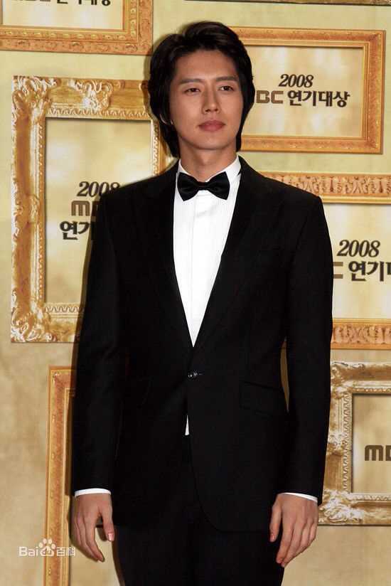 朴海镇(/Park Hae Jin/パクヘジソ)伊甸园之东-申明勋壁纸壁纸