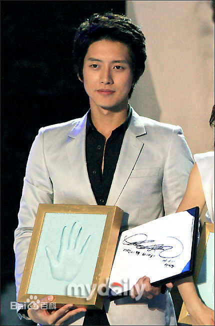 朴海镇(/Park Hae Jin/パクヘジソ)伊甸园之东-申明勋壁纸壁纸