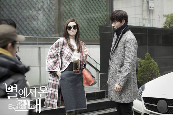 朴海镇(/Park Hae Jin/パクヘジソ)来自星星的你-李辉京壁纸壁纸