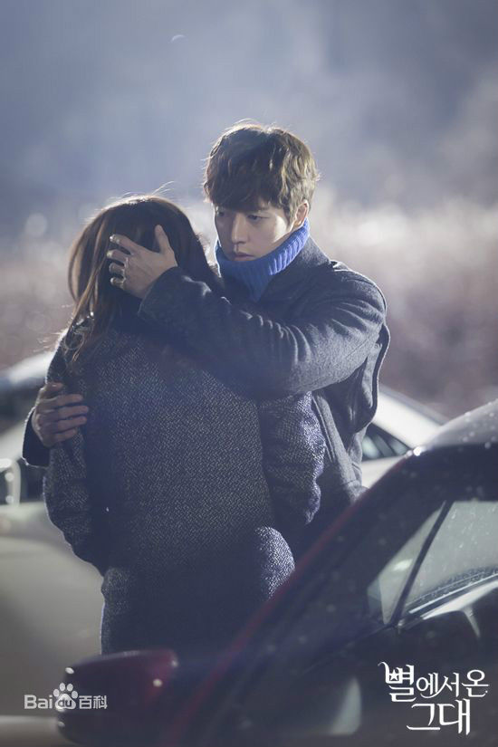 朴海镇(/Park Hae Jin/パクヘジソ)来自星星的你-李辉京壁纸壁纸