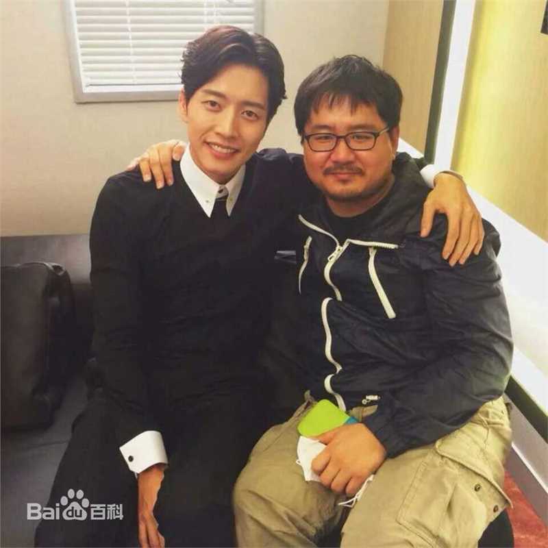 朴海镇(/Park Hae Jin/パクヘジソ)Doctor异乡人-韩在俊生活照