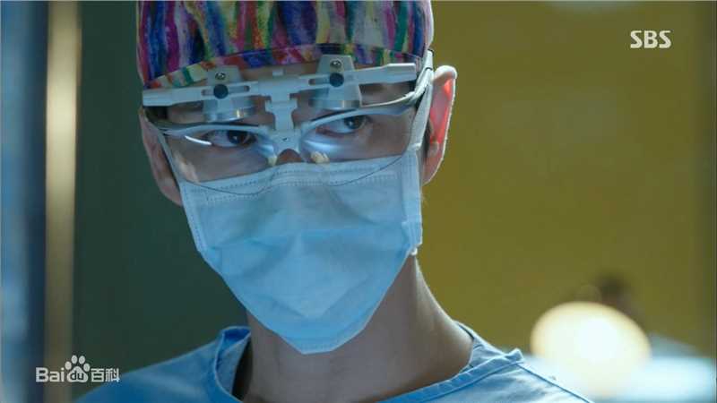 朴海镇(/Park Hae Jin/パクヘジソ)Doctor异乡人-韩在俊生活照