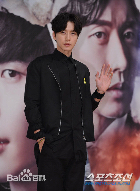 朴海镇(/Park Hae Jin/パクヘジソ)Doctor异乡人-韩在俊生活照