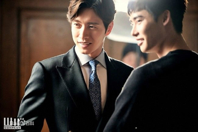 朴海镇(/Park Hae Jin/パクヘジソ)Doctor异乡人-韩在俊生活照