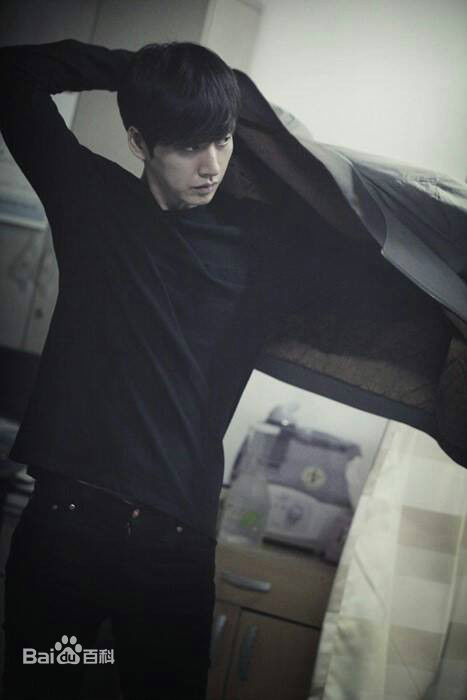 朴海镇(/Park Hae Jin/パクヘジソ)坏家伙们-李正文素颜照相册