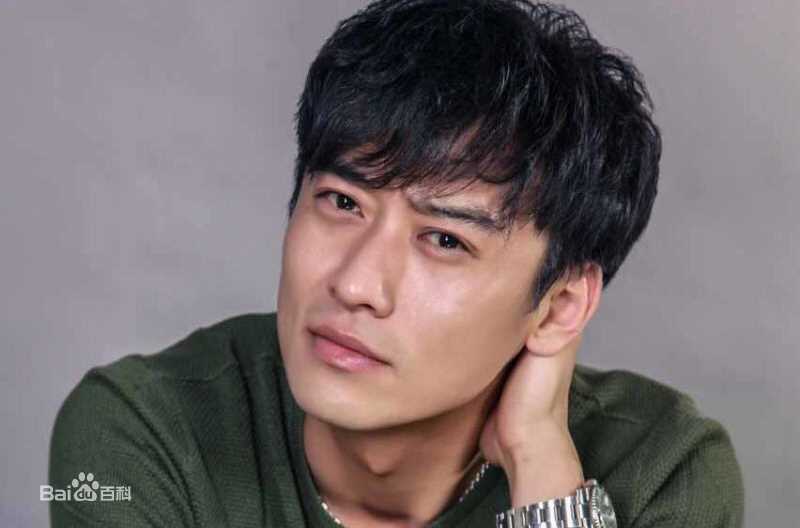 最新郑奇性感图片