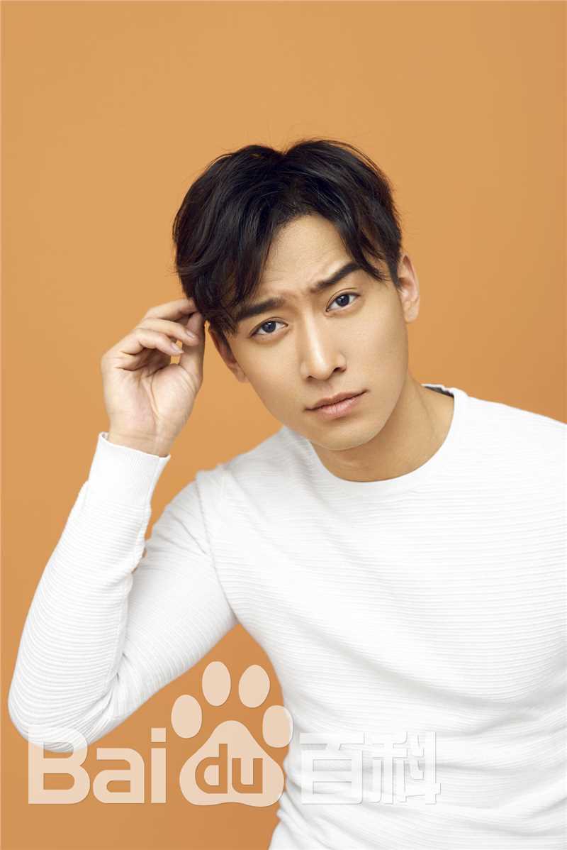 最新郑奇性感图片