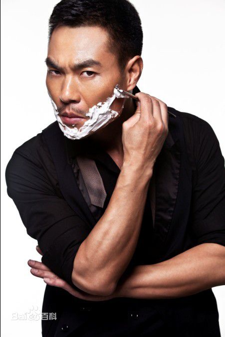 李君峰演员前后照片