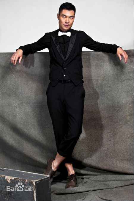 李君峰演员前后照片