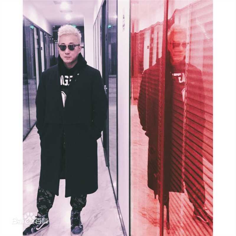 郭大雷(Zorro)生活照壁纸壁纸