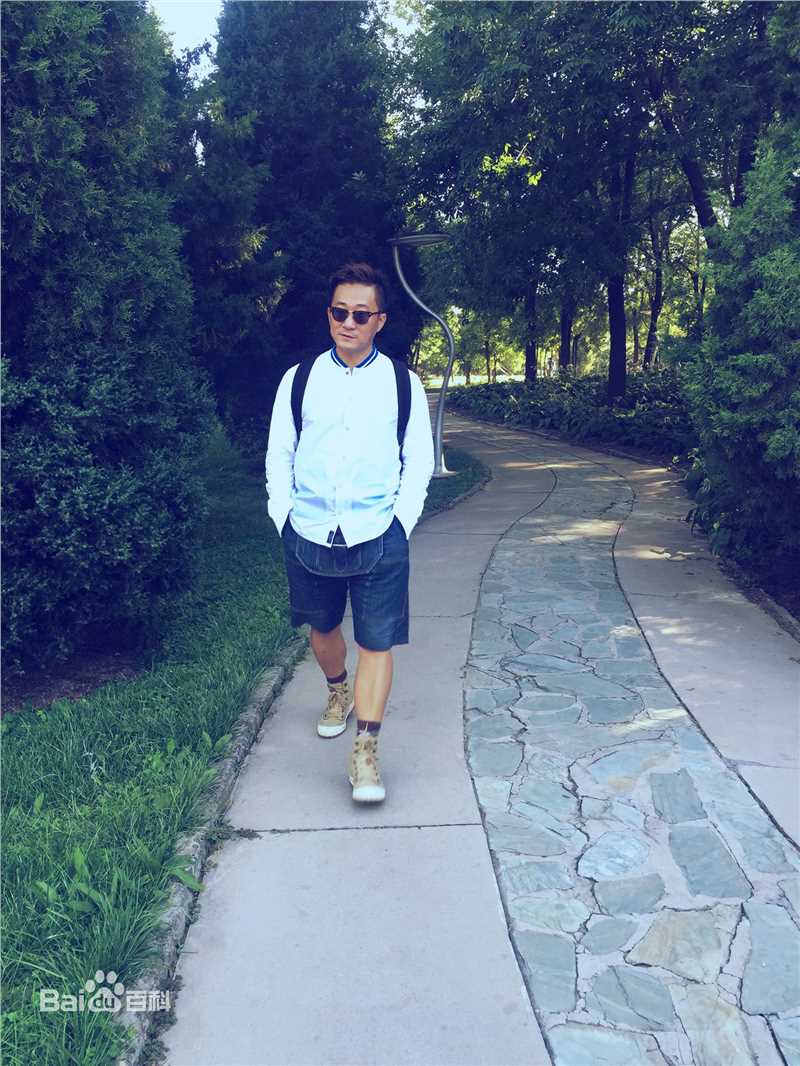 郭大雷(Zorro)生活照壁纸壁纸