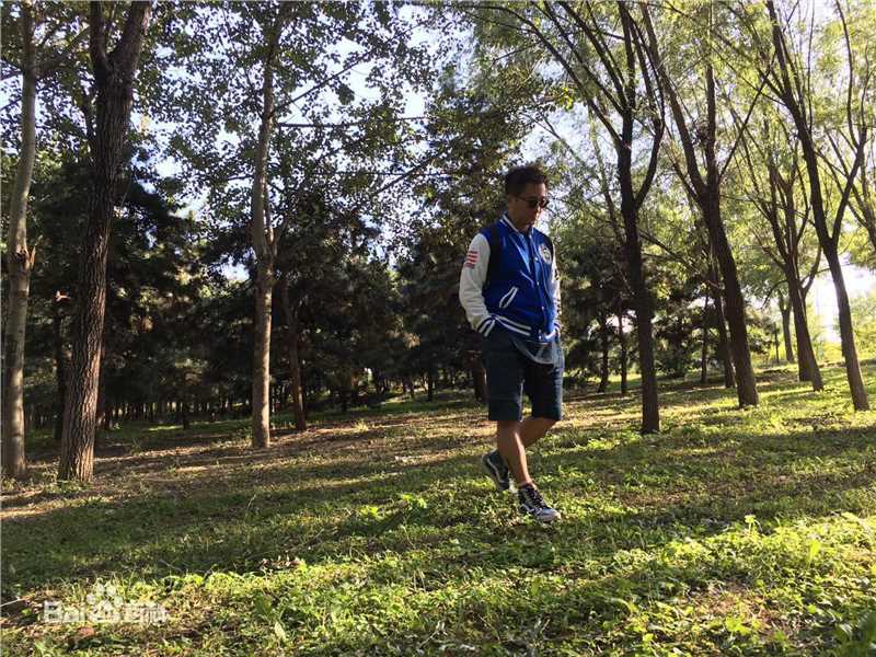 郭大雷(Zorro)生活照壁纸壁纸