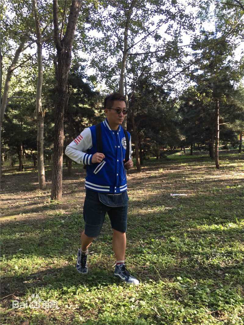 郭大雷(Zorro)生活照壁纸壁纸