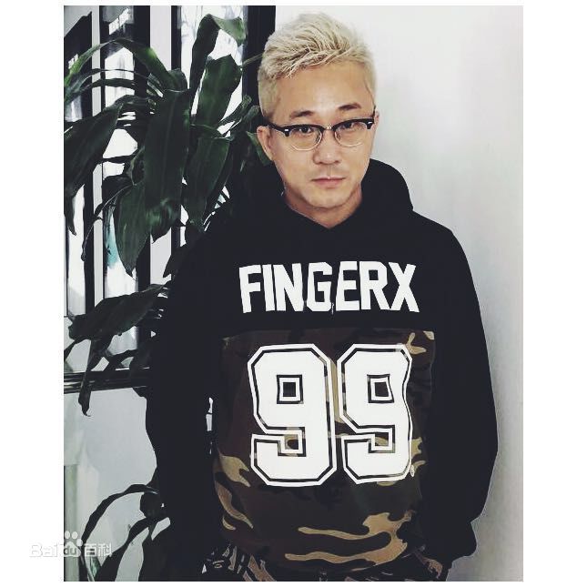 郭大雷(Zorro)生活照壁纸壁纸