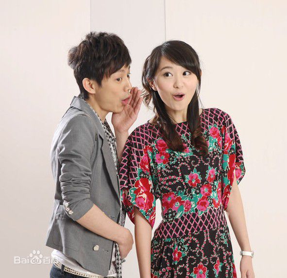 何炅(He Jiong)快乐购四周年代言图片图册