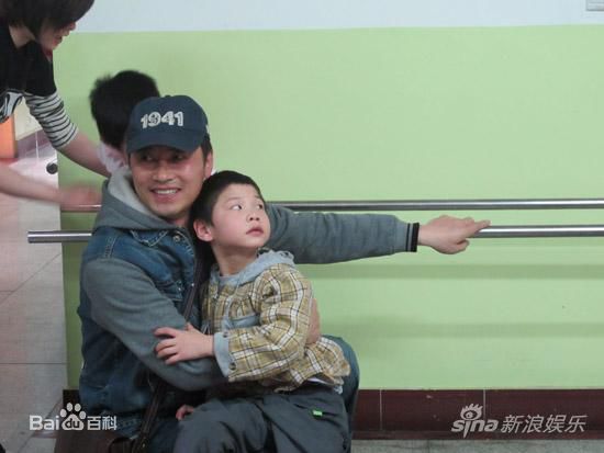 谭洋公益活动前后照片