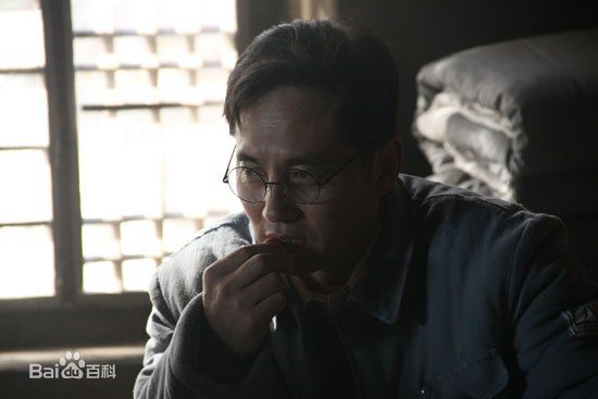 精选谭洋在《红色利剑》饰鲁平中的图册