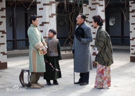 谭洋在《草根王》饰吴本正中的