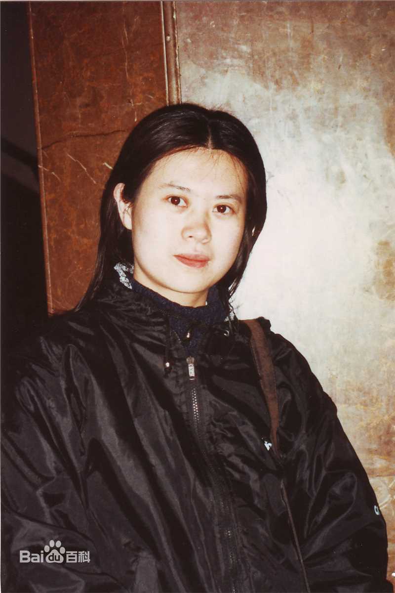 胡玥导演相册性感图片图集