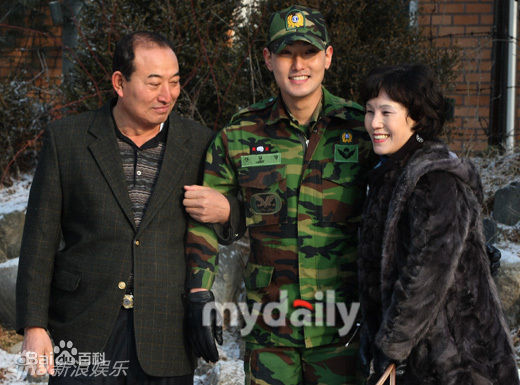 最优质安七炫(Kang Ta)精彩图册