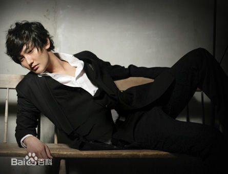 高清安七炫(Kang Ta)图片