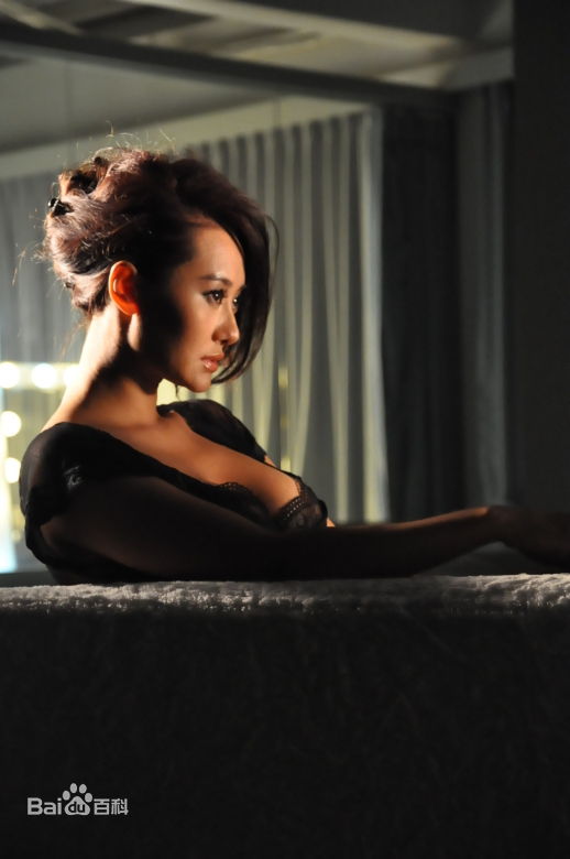 爱戴(Edell)百变天后前后照片