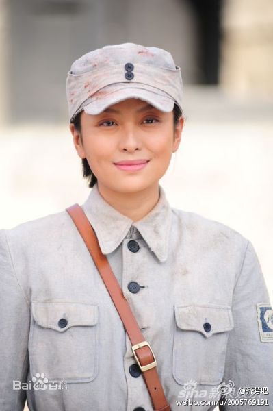 齐芳(QuianaQi)参演影视剧性感图片壁纸