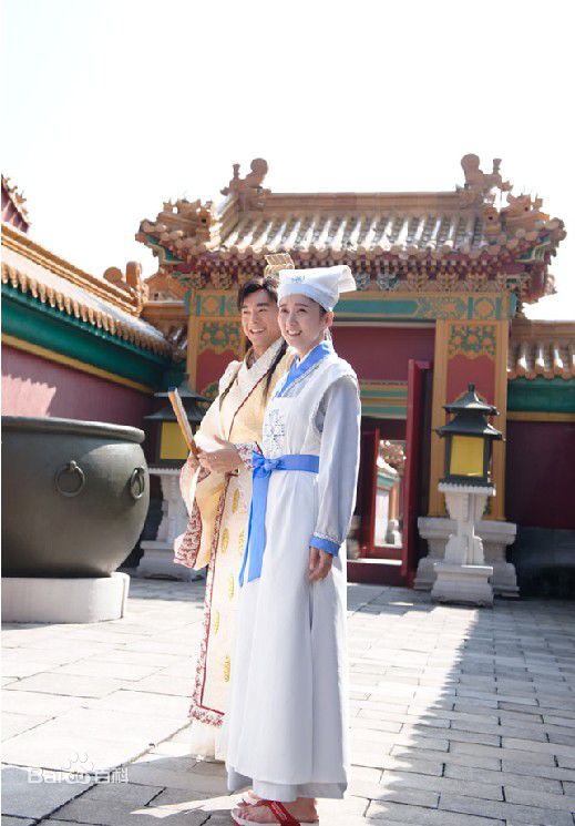 唐宸禹(Tae Suttawat，Suttawat Settakorn)2010年《刁蛮俏御医》最新剧照