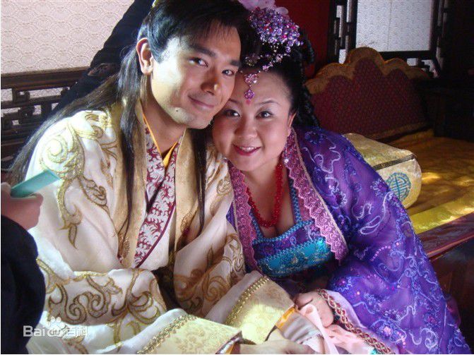 唐宸禹(Tae Suttawat，Suttawat Settakorn)2010年《刁蛮俏御医》最新剧照