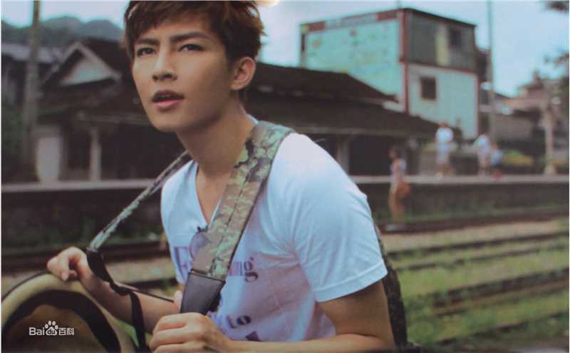 炎亚纶(Aaron、Arron)在《梦游私台北》中的