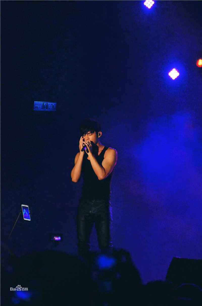 炎亚纶(Aaron、Arron)阿布的舞台前后照片