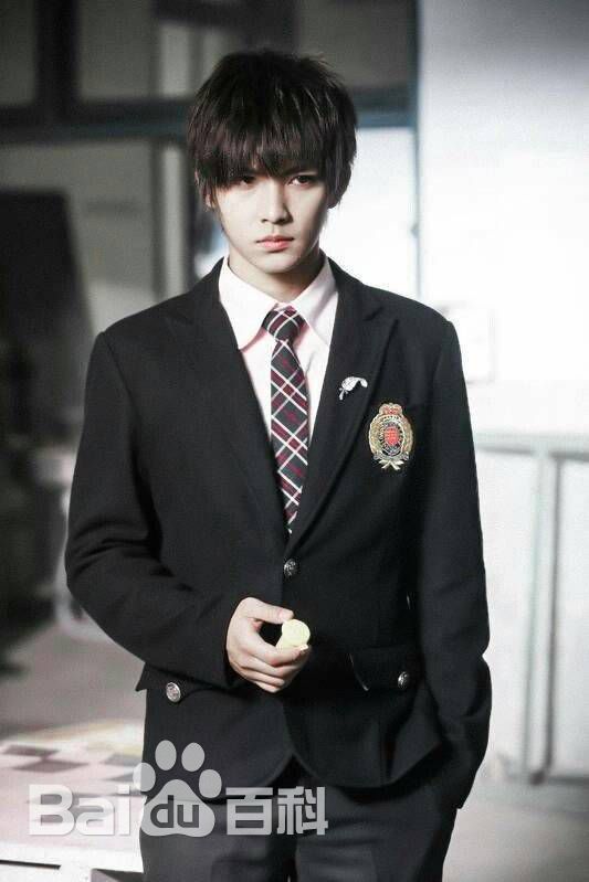 最新炎亚纶(Aaron、Arron)在《霹雳MIT》詹士德中的图集