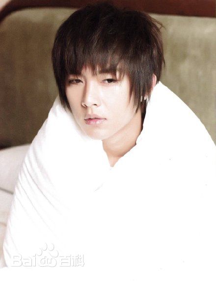 炎亚纶(Aaron、Arron)吴庚霖小朋友性感图片图集