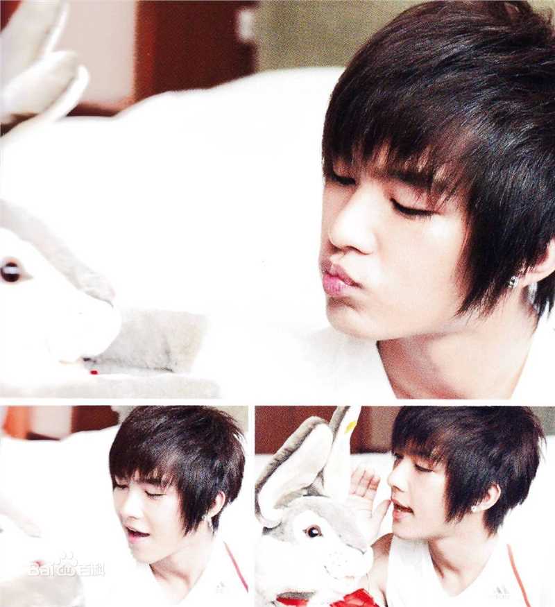 炎亚纶(Aaron、Arron)吴庚霖小朋友性感图片图集