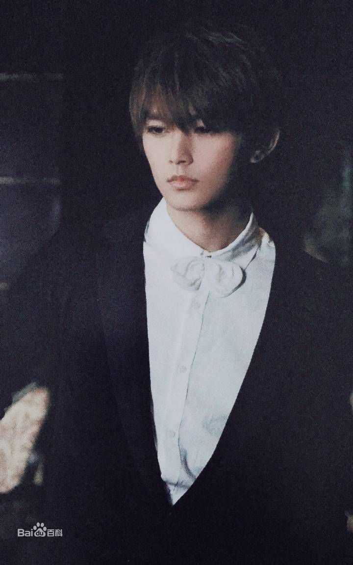 炎亚纶(Aaron、Arron)吴庚霖小朋友性感图片图集