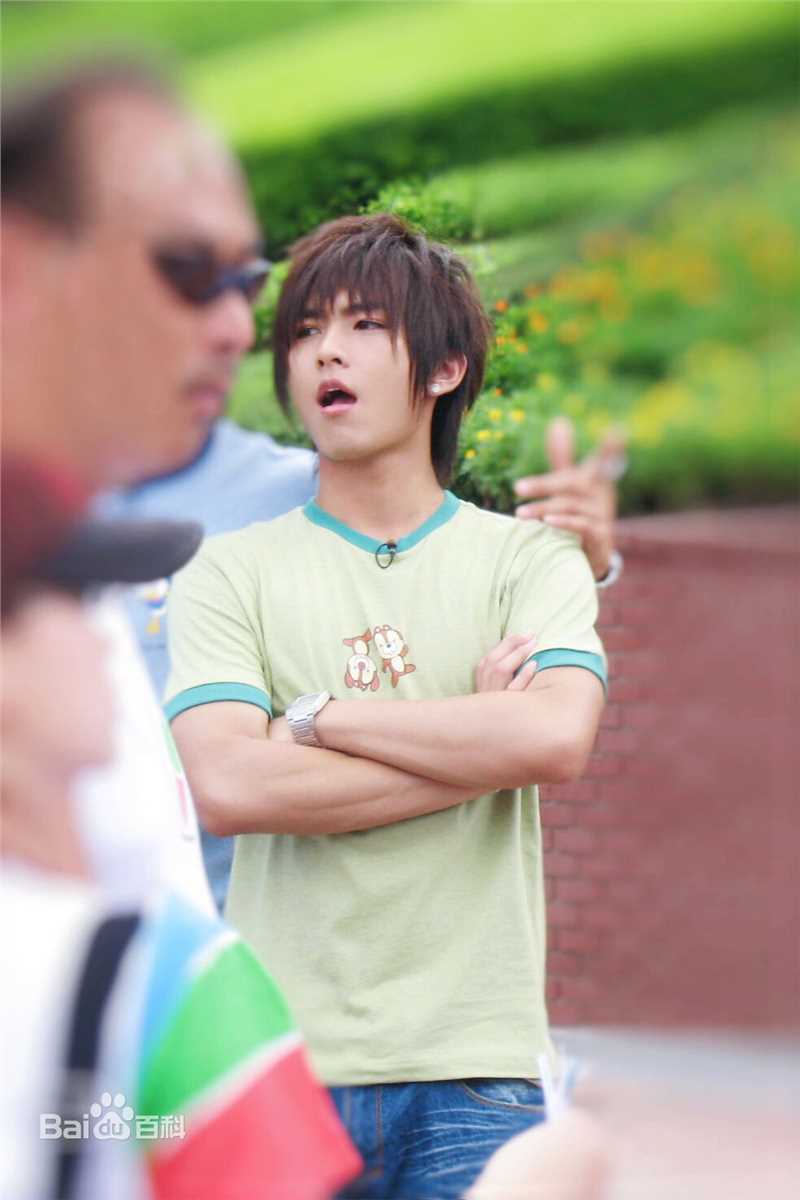 炎亚纶(Aaron、Arron)吴庚霖小朋友性感图片图集