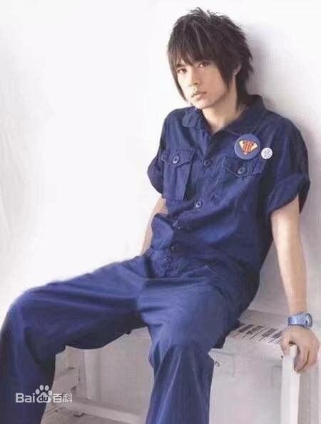 炎亚纶(Aaron、Arron)吴庚霖小朋友性感图片图集