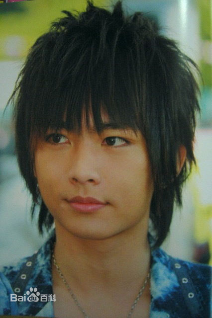 炎亚纶(Aaron、Arron)吴庚霖小朋友性感图片图集