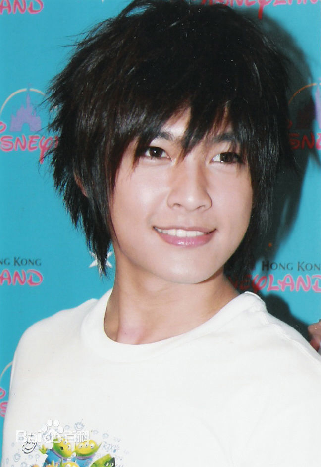 炎亚纶(Aaron、Arron)吴庚霖小朋友性感图片图集