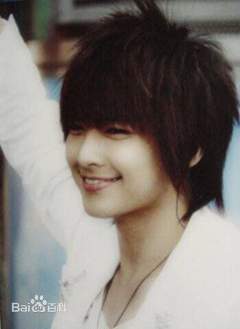 炎亚纶(Aaron、Arron)吴庚霖小朋友性感图片图集