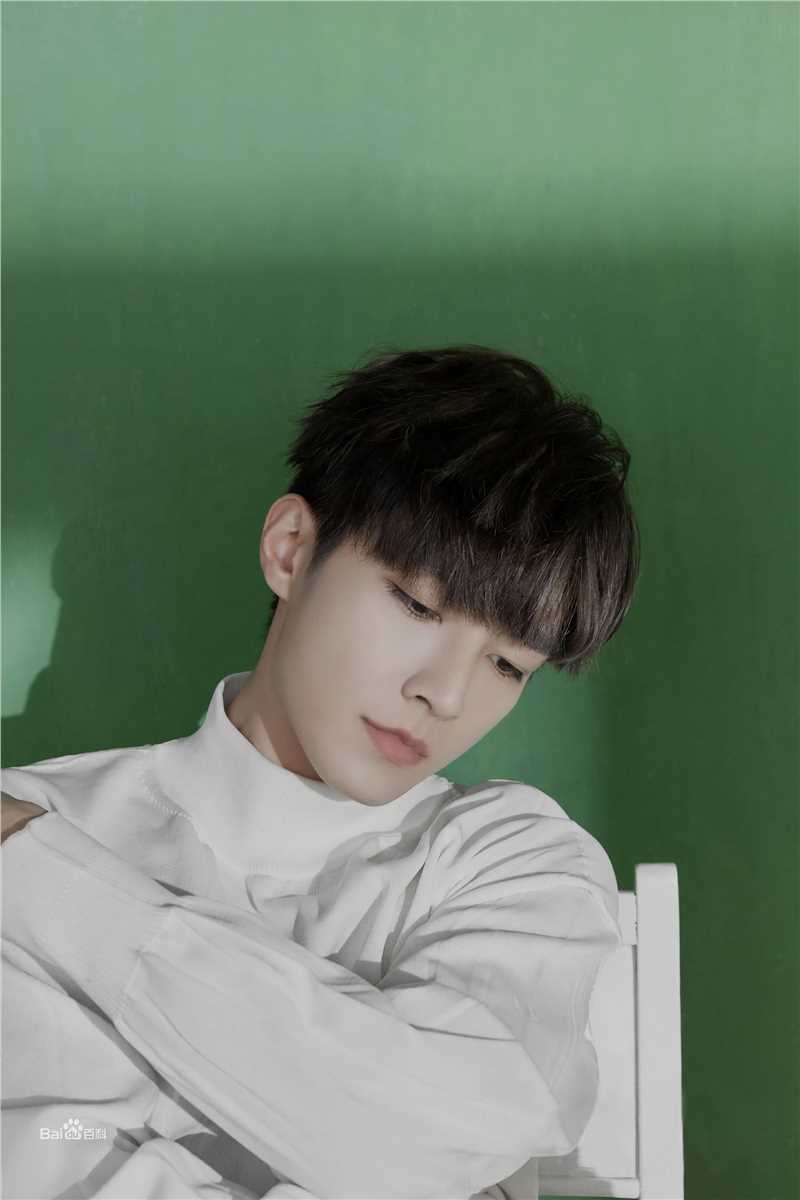 炎亚纶(Aaron、Arron)最全壁纸